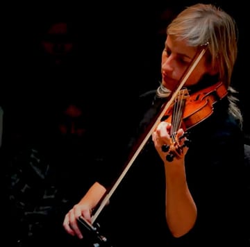 Ioana Petcu-Colan.